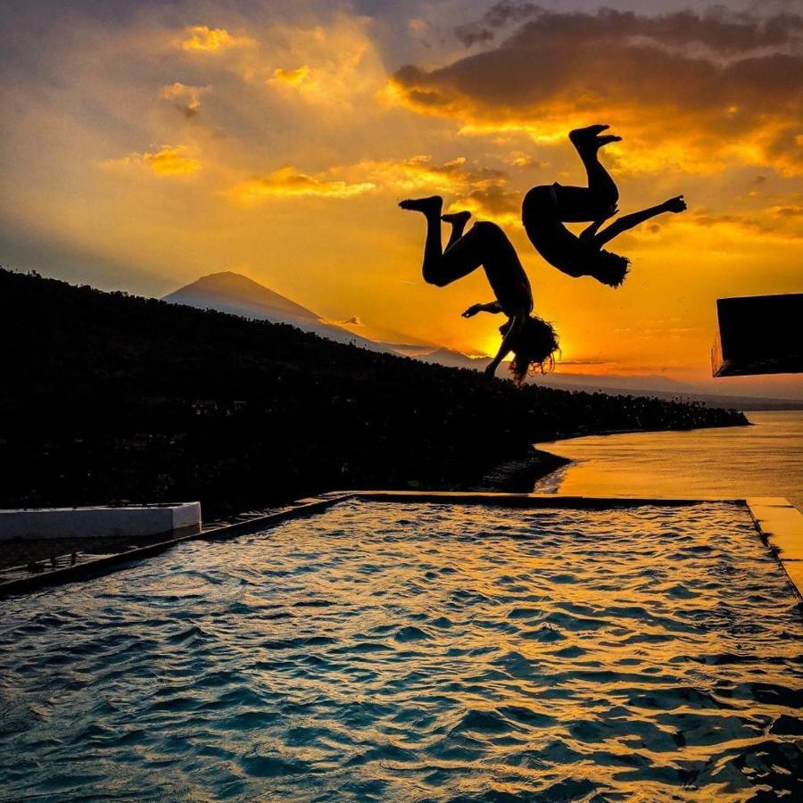 Waenis Sunset View Hotel And Restaurant, Amed, Bali Exteriér fotografie